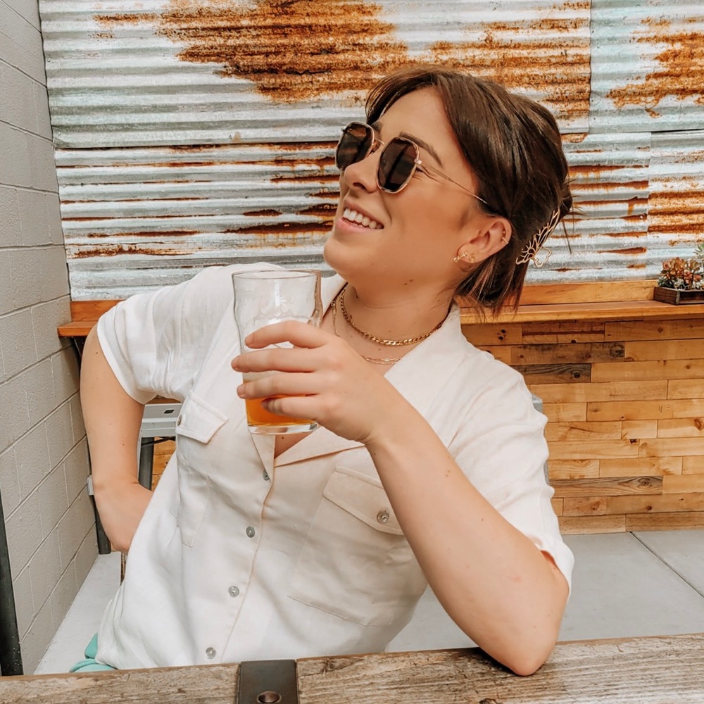 Meet your Posher, Ashley